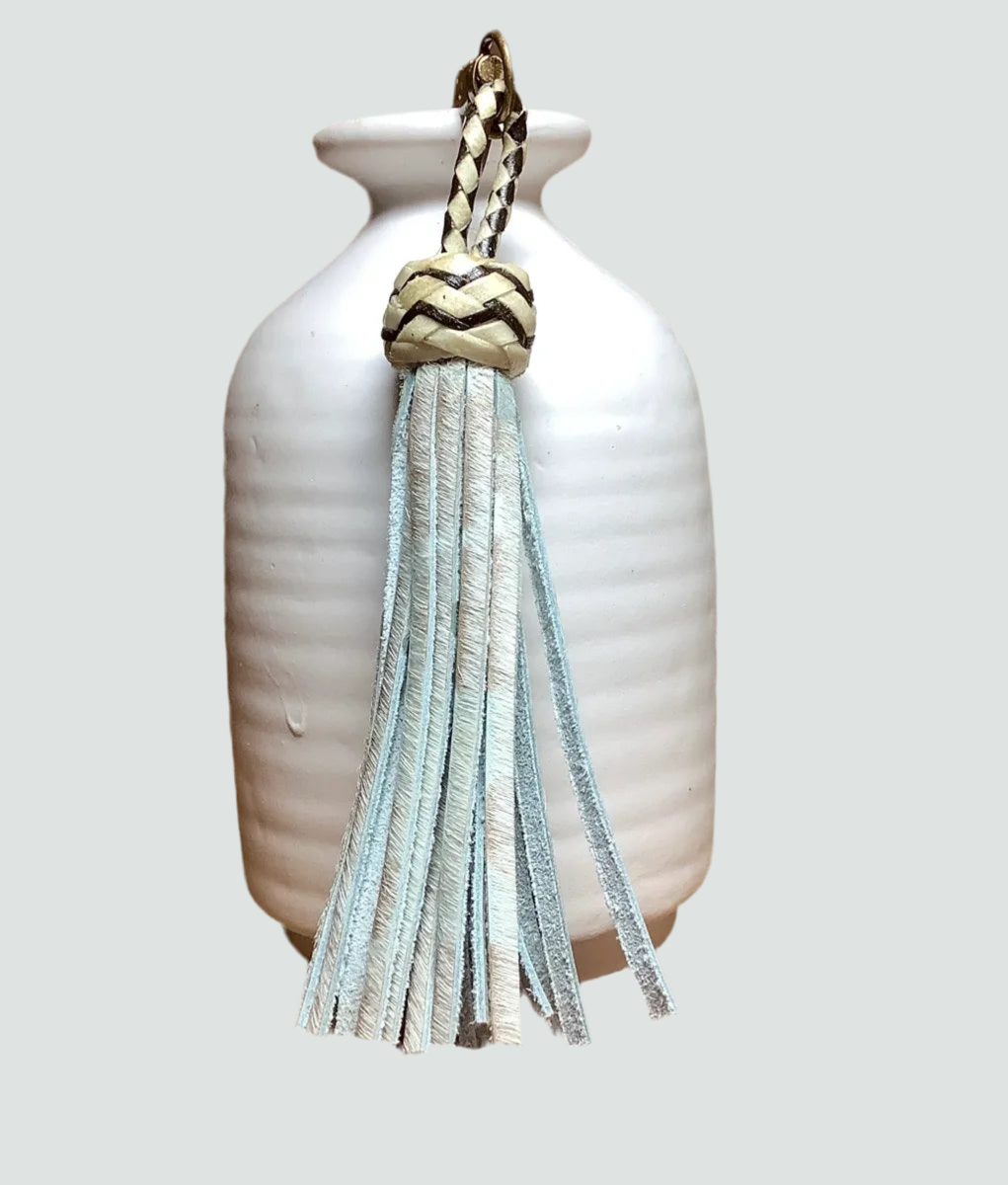 AMERICAN DARLING KEYCHAIN