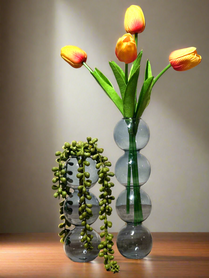 GLASS VASE SET