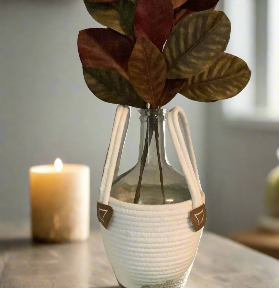 SANDRA BOTTLE VASE