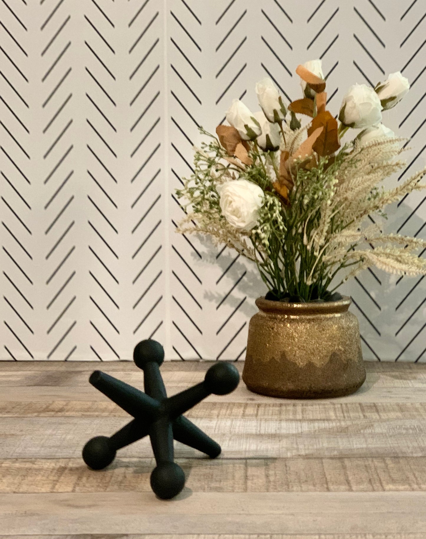 BLACK JAX DECOR BarnHill Candles and Decor